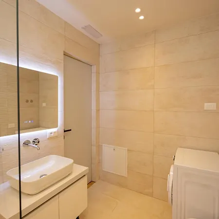 Apartamento Infinity Tirana