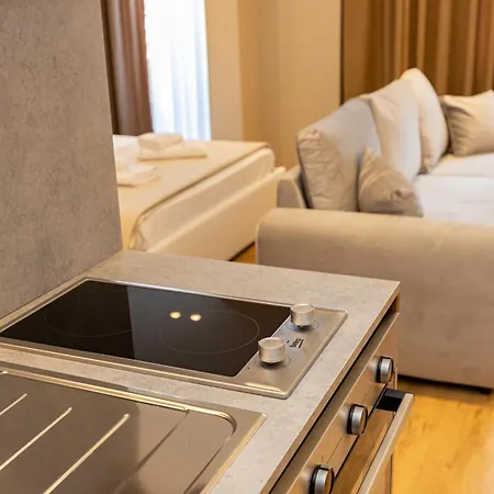 Infinity Apartment *