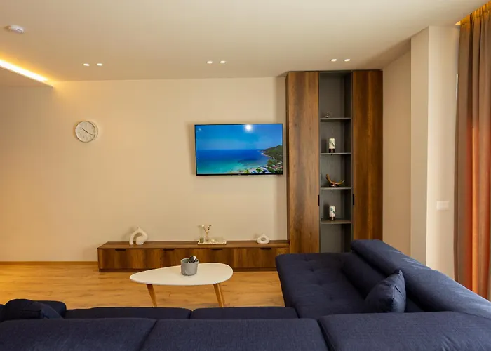 Infinity * 地拉那