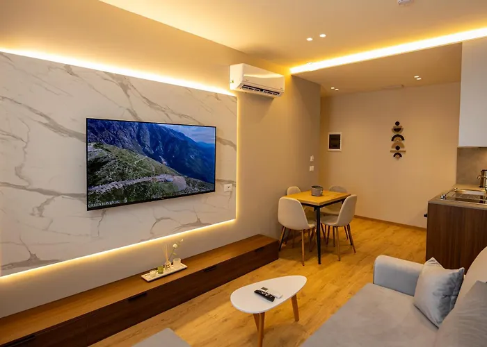 Infinity * 地拉那