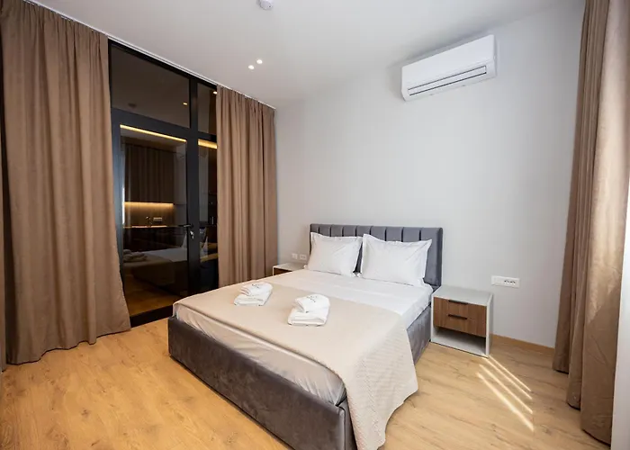 Infinity * 地拉那